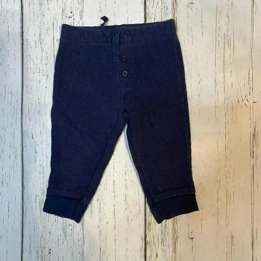 Carter’s bundle of baby girl’s pants Size 6 months